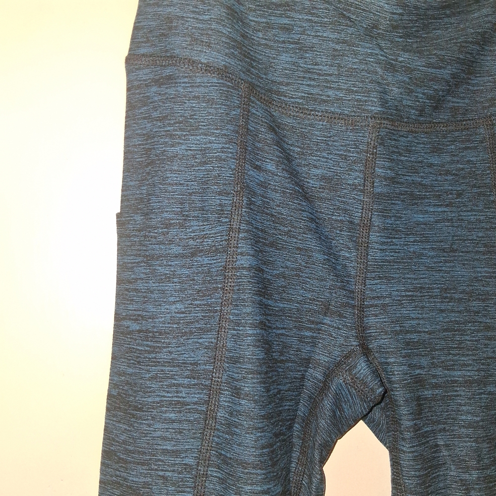 Nine West Teal Marled High-Waist Workout Capri Leggings - Picture 5 of 7